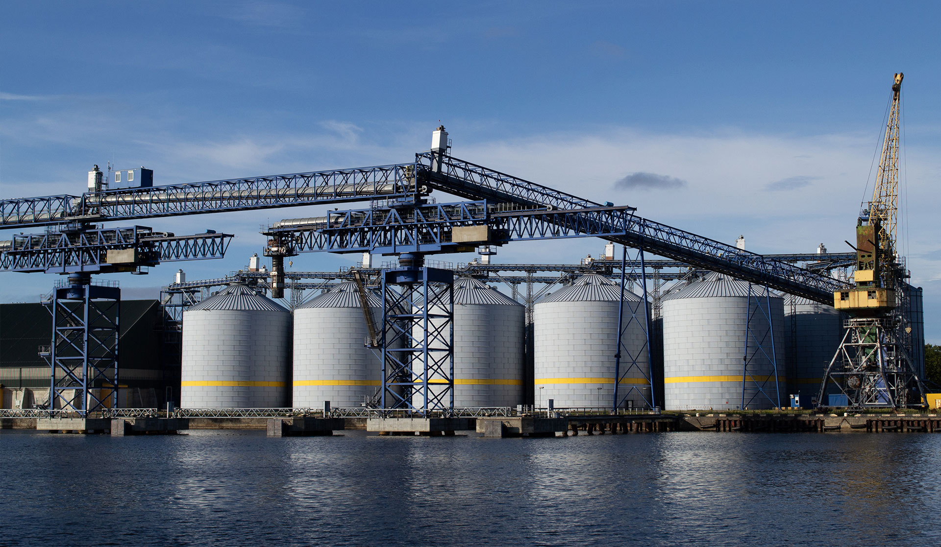 JNPT Mumbai import hub